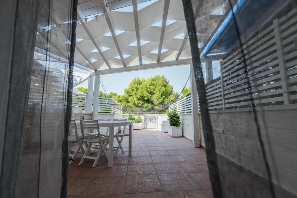 Villa LUMINARIA casa nuova in Salento fronte mare!!! Sant Isidoro  Esterno foto
